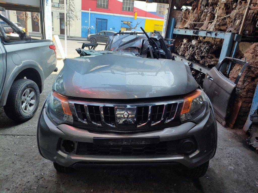 Mitsubishi L200 2016 - 1 REPUESTO USADO/USADA EN DESARME